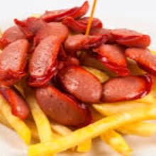 Salchipapas