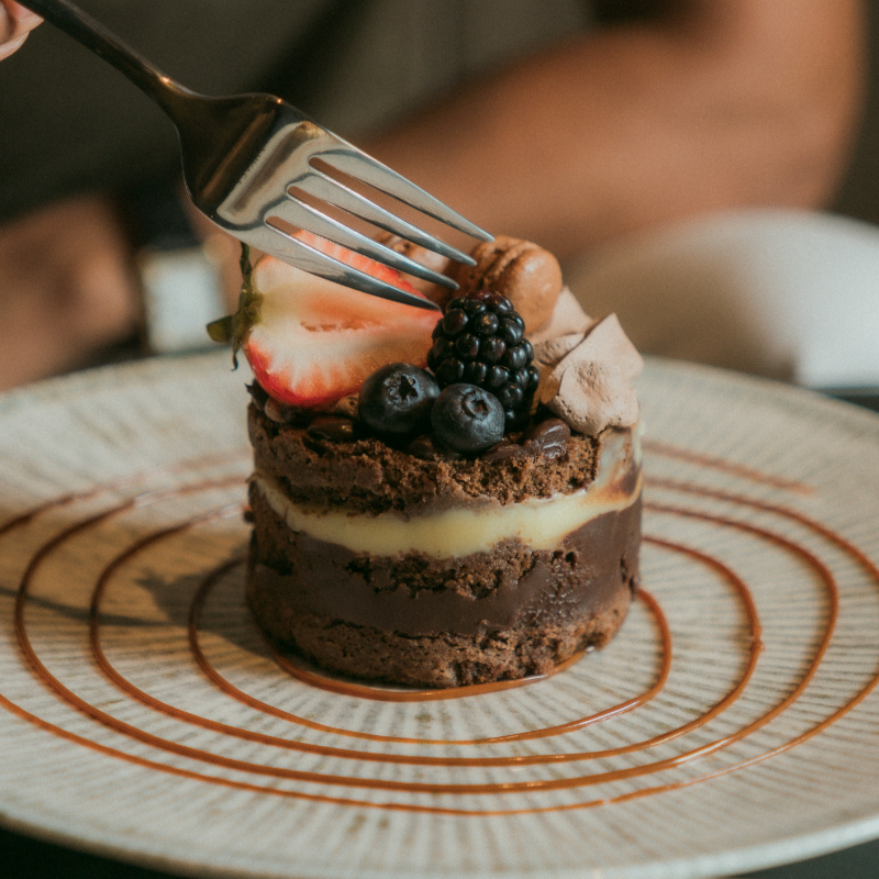 PASTEL DE TRIPLE CHOCOLATE