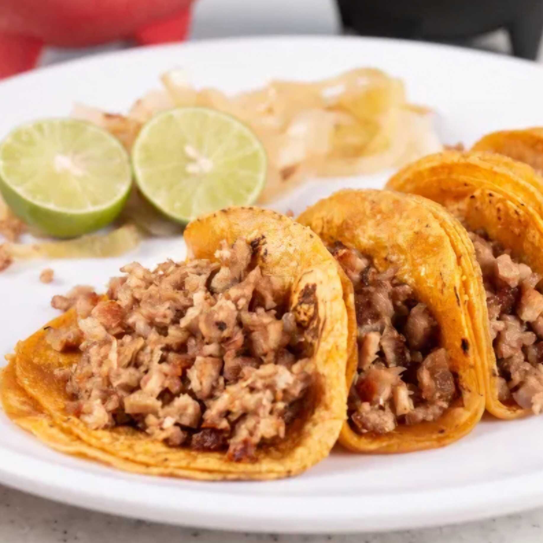 TACOS DE BISTECK
