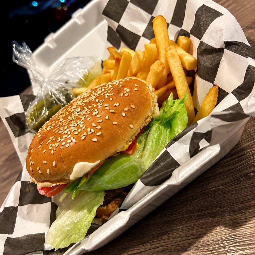 Hamburguesa al Carbon con Papas