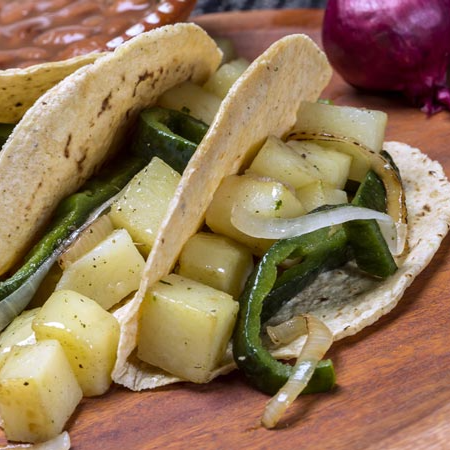 Taco de Papas con Rajas