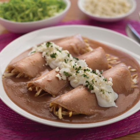 Enfrijoladas rellenas 3 pzas