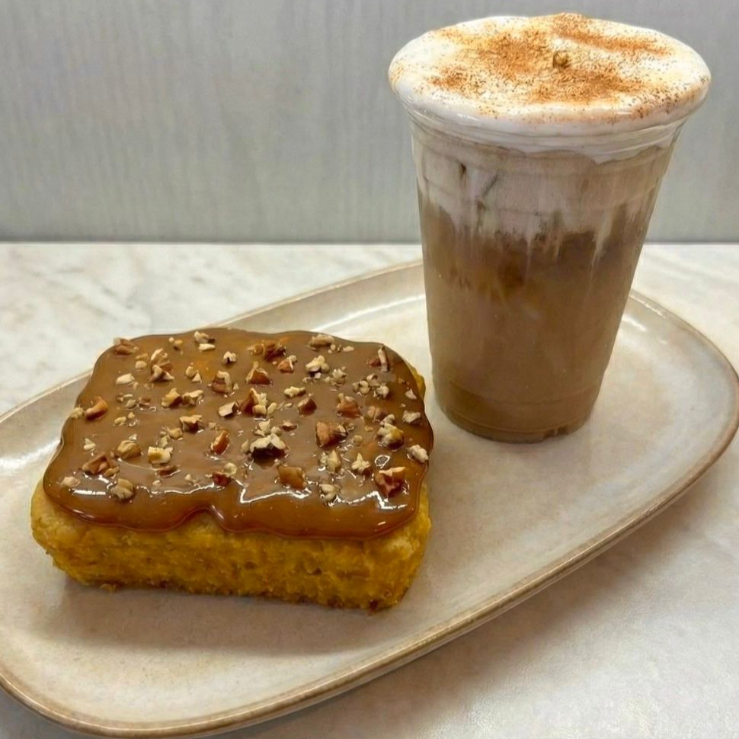 Combo Mexicano - Latte Café de Olla + Pan de Elote