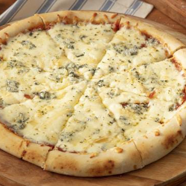 molho, catupiry, parmesão, provolone e gorgonzola