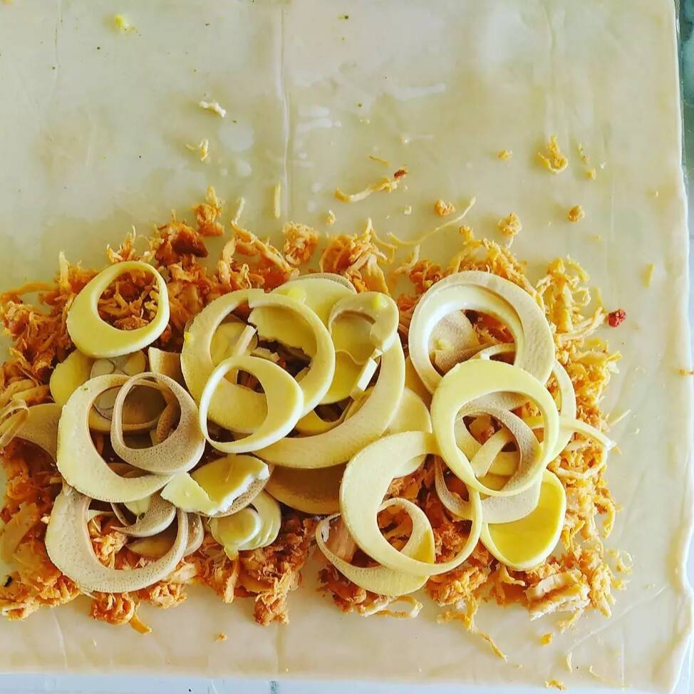 Pastel de Frango com Guariroba
