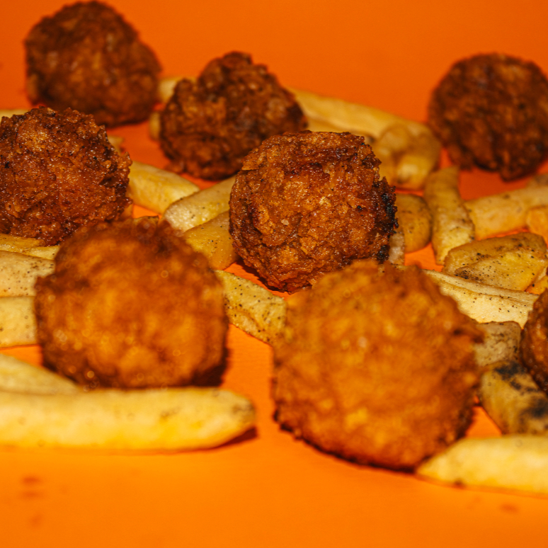 Personal - 12 Boneless + Papas Francesas