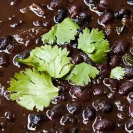 Um delicioso feijão preto.