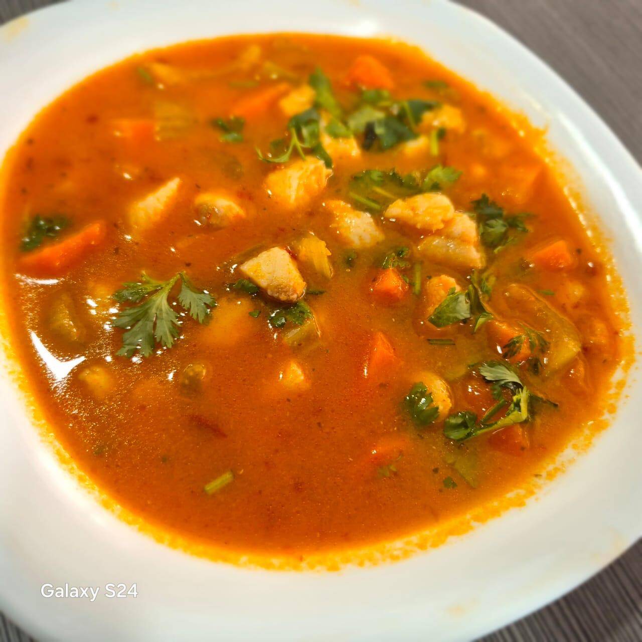 CALDO DE PESCADO
