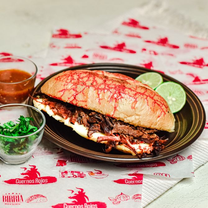 Torta de Birria
