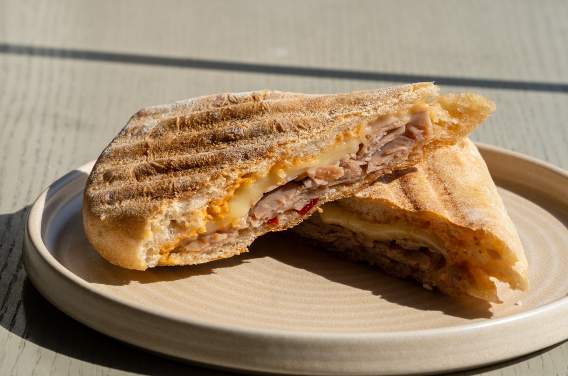 Roast Beef Melt Sandwich