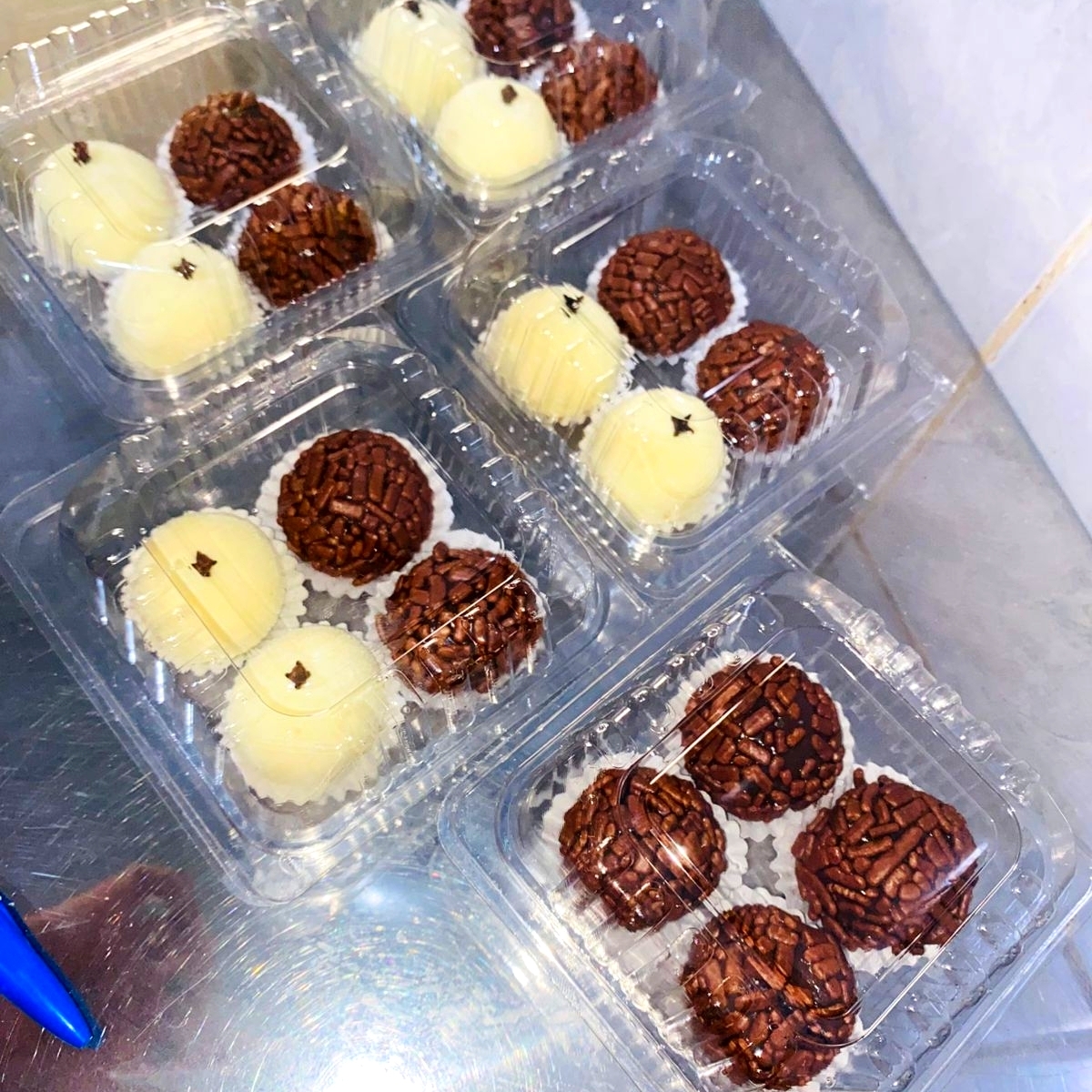 Docinhos gourmet com 25 Gramas cada doce. Feitos com ingredientes da melhor qualidade e com muito amor 😍