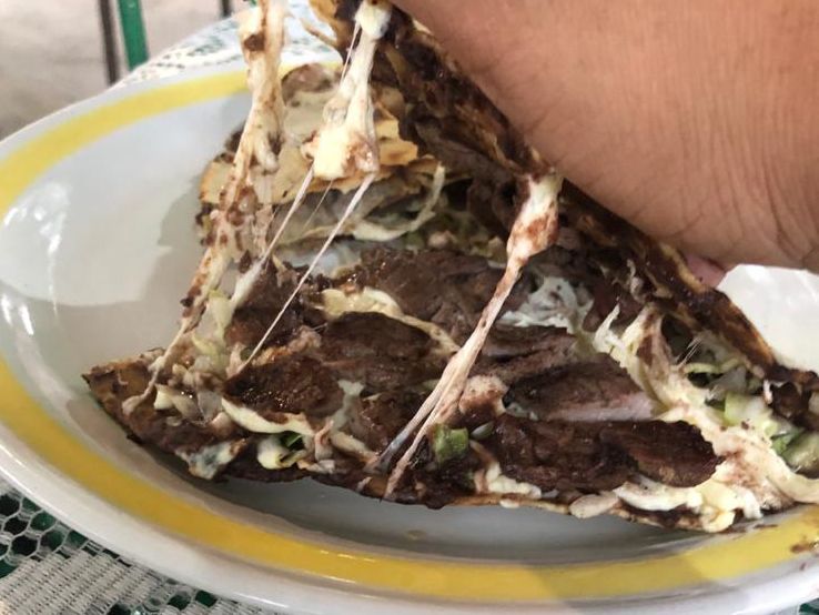 Tlayuda de  Cecina Mediana