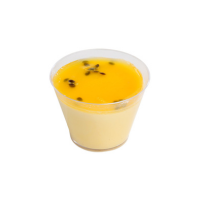 Refrescante e apaixonante! Feito com maracujá selecionado, nosso mousse tem a cremosidade perfeita e o toque azedinho que contrasta de forma deliciosa com o doce na medida certa. Uma sobremesa leve que explode em frescor e sabor a cada colherada.