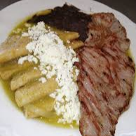 enchiladas suizas con cecina