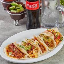 Orden de 3 Tacos y Coca de 600 Ml