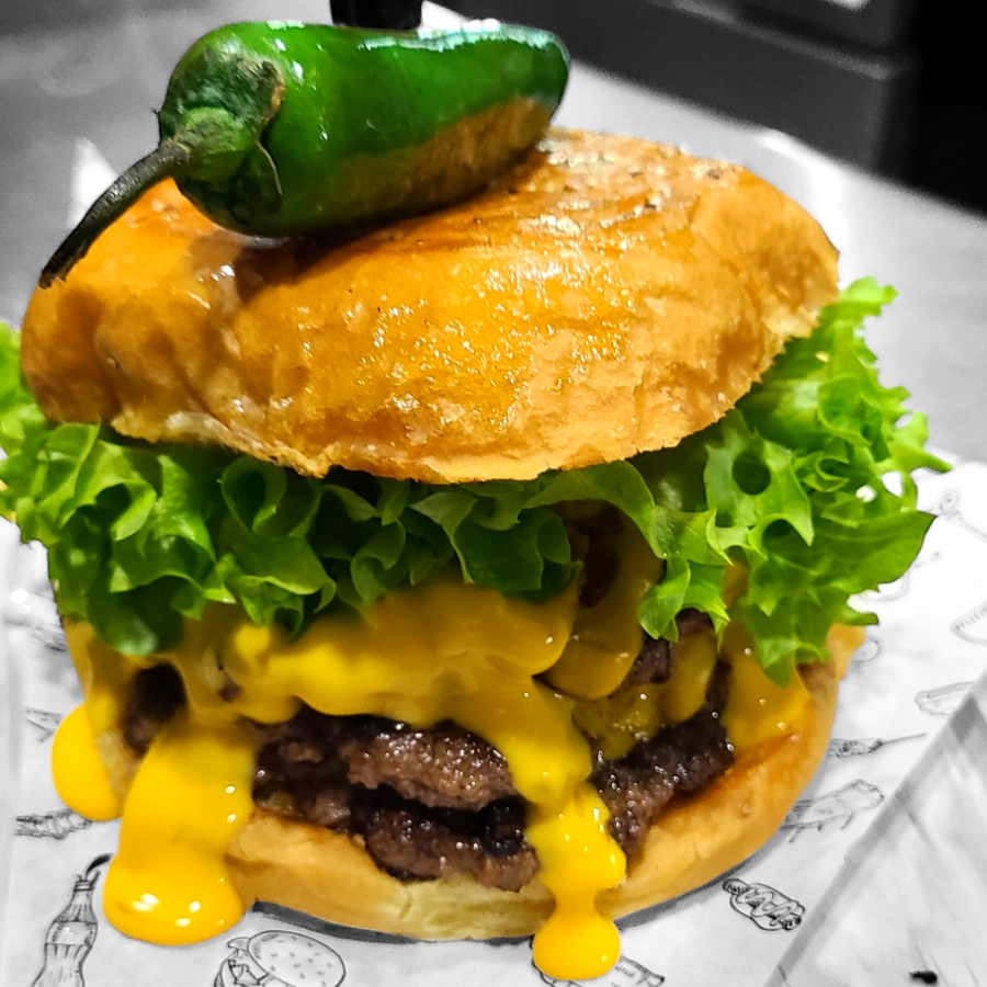 Hamburguesa MONSTRUO UFFF