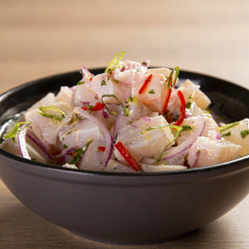 Peixe do Dia( Tilápia) marinado em vinagrete, cebola roxa com azeite extra virgem e limão. quando solicitado mais que 1 uma porção não será enviado em embalagem separada, ao menos q nos informe.