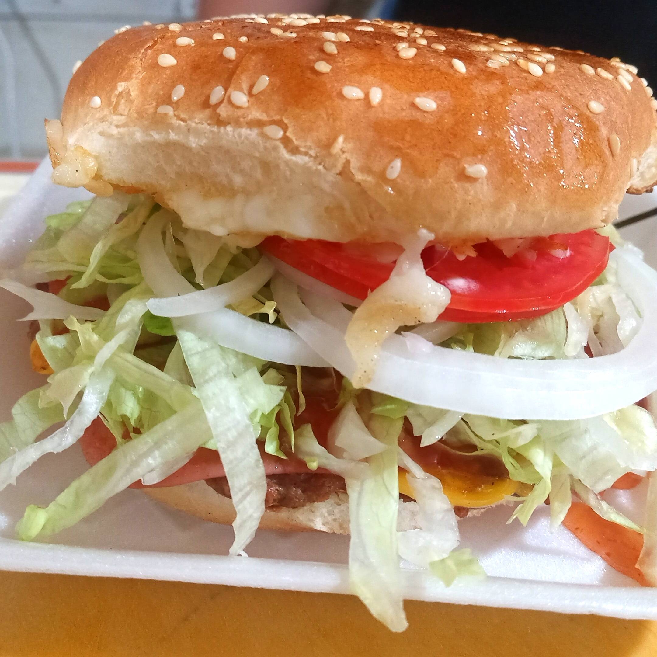 Hamburguesa La Clásica