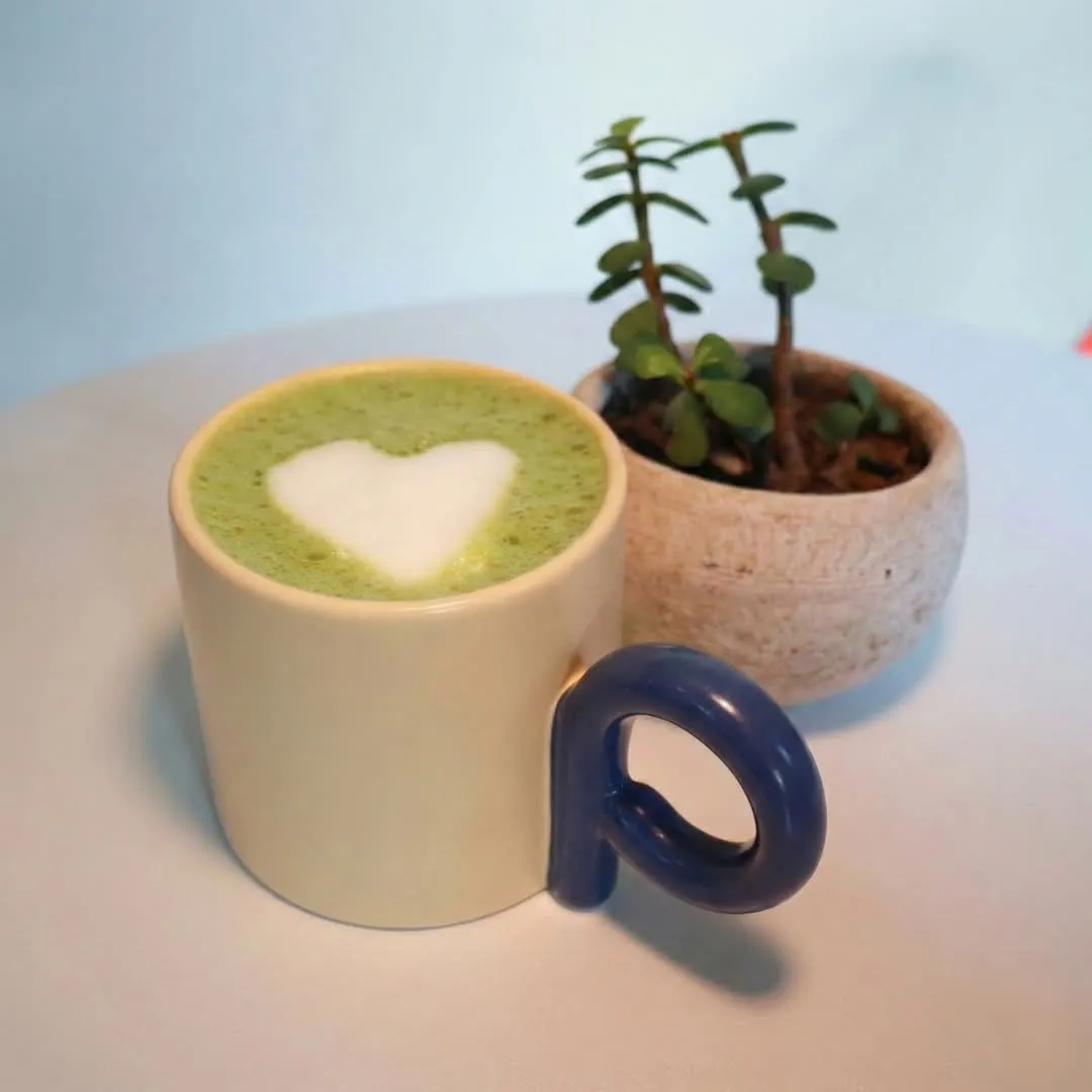 Matcha Caliente (16 oz)