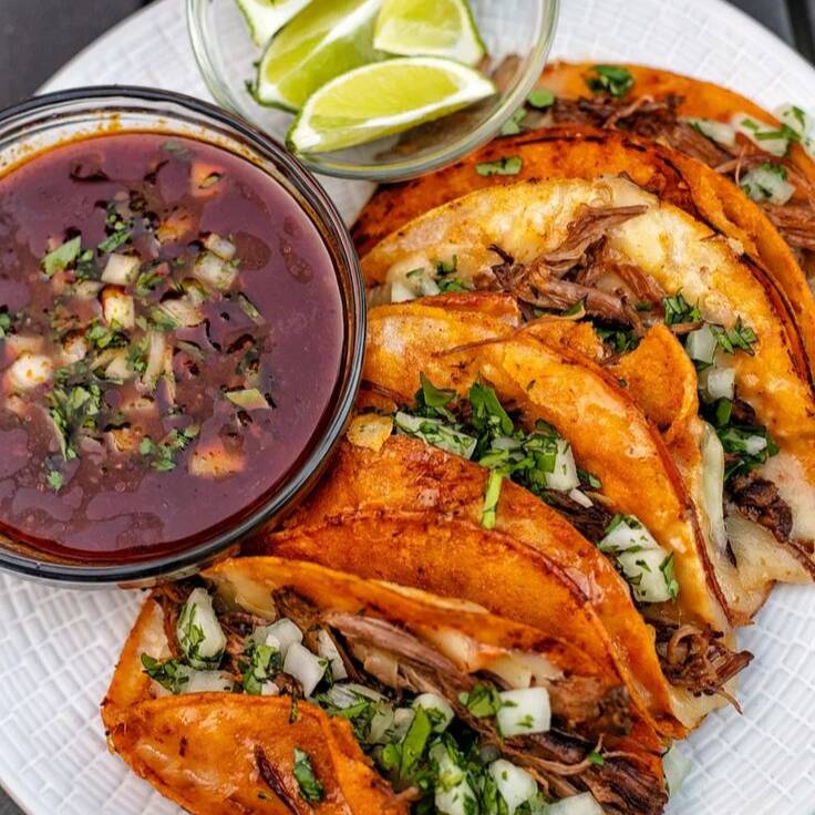 TACO BLANDITO DE BIRRIA