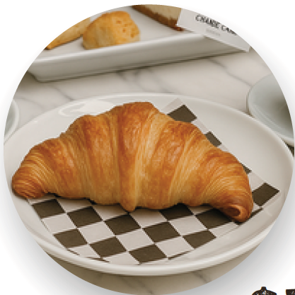 Tradicional Croissant francês com farinha francesa (bem amanteigado)
