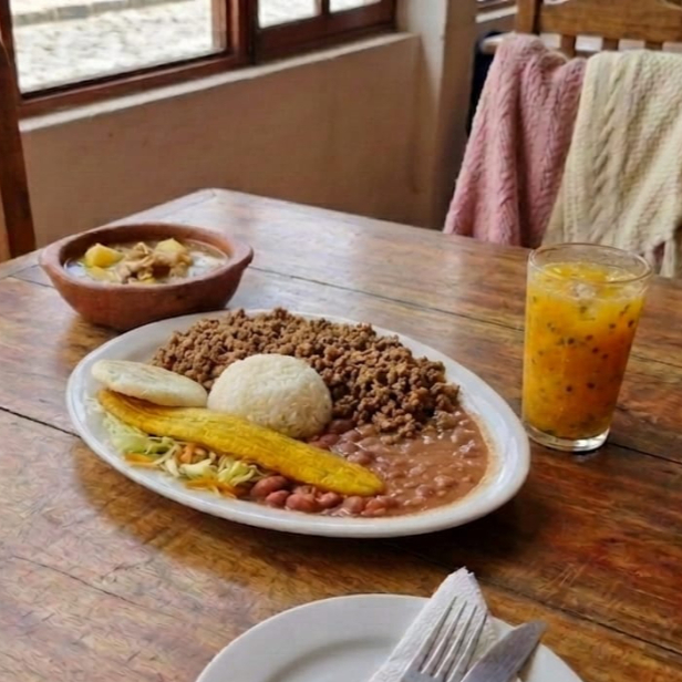 Almuerzo Ejecutivo con Carne de Molida
