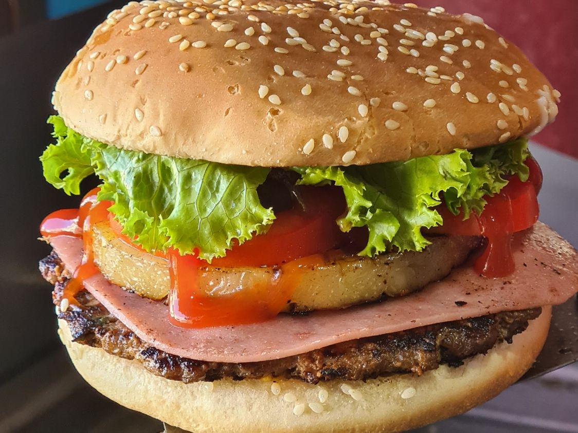 Hamburguesa Hawaiana