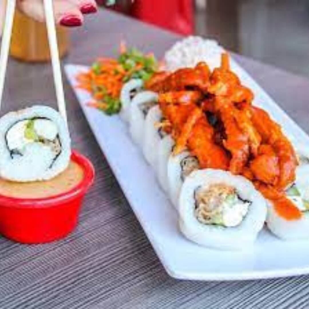 Rollo + Mini Boneless