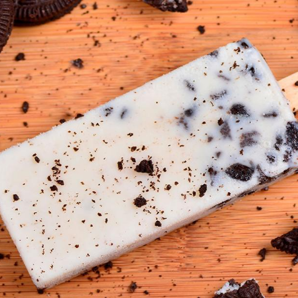 Paleta de galleta oreo