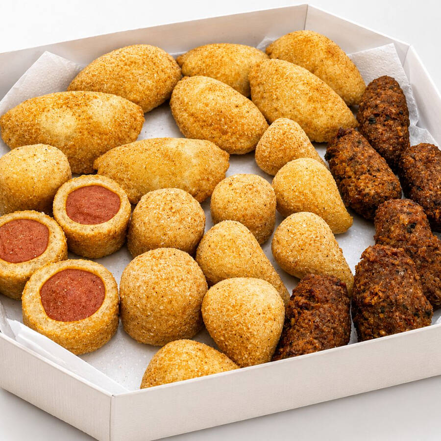 Combo com 25 salgados variados