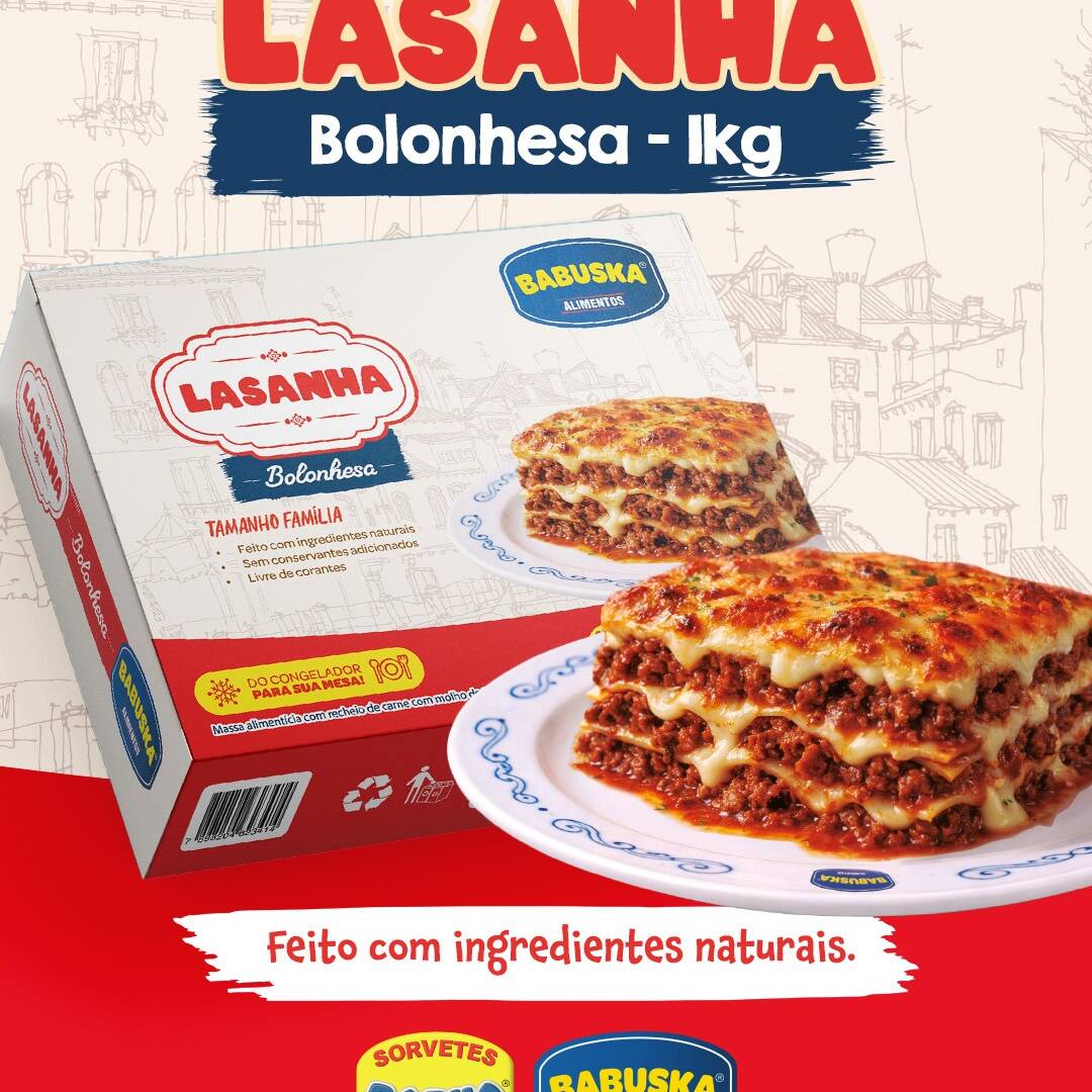 A Lasanha à Bolonhesa (1kg) da linha Babuska é o grande sucesso do momento nas franquias da Bapka. Preparada com massa artesanal e sem adição de conservantes ou corantes, a refeição em tamanho família oferece a praticidade de um prato congelado ou pronto para aquecer com um autêntico sabor caseiro.