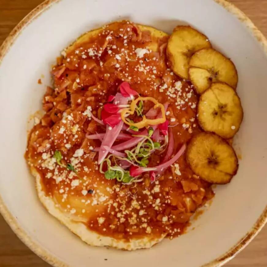 Huevos Motuleños