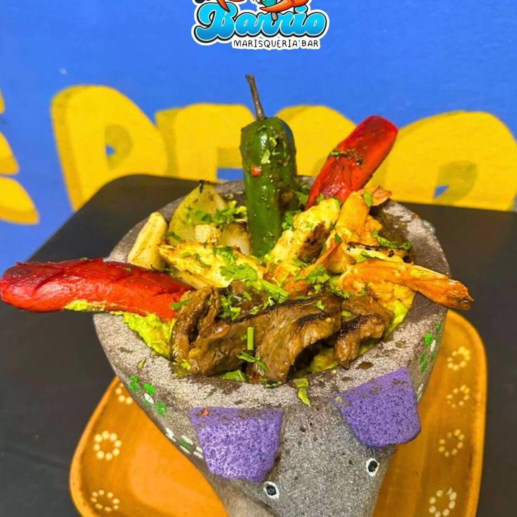 Molcajete Mar Y Tierra