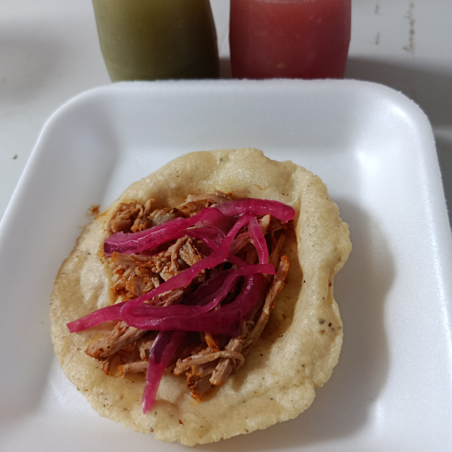 Salbute de Conchinita Pibil