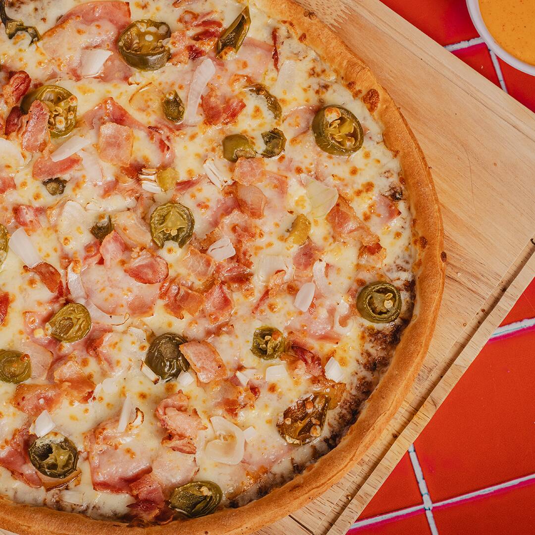 PIZZZA TOCINETA