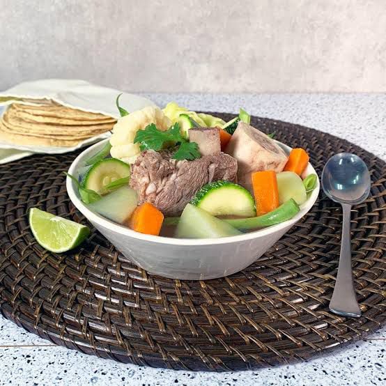 Puchero de Res