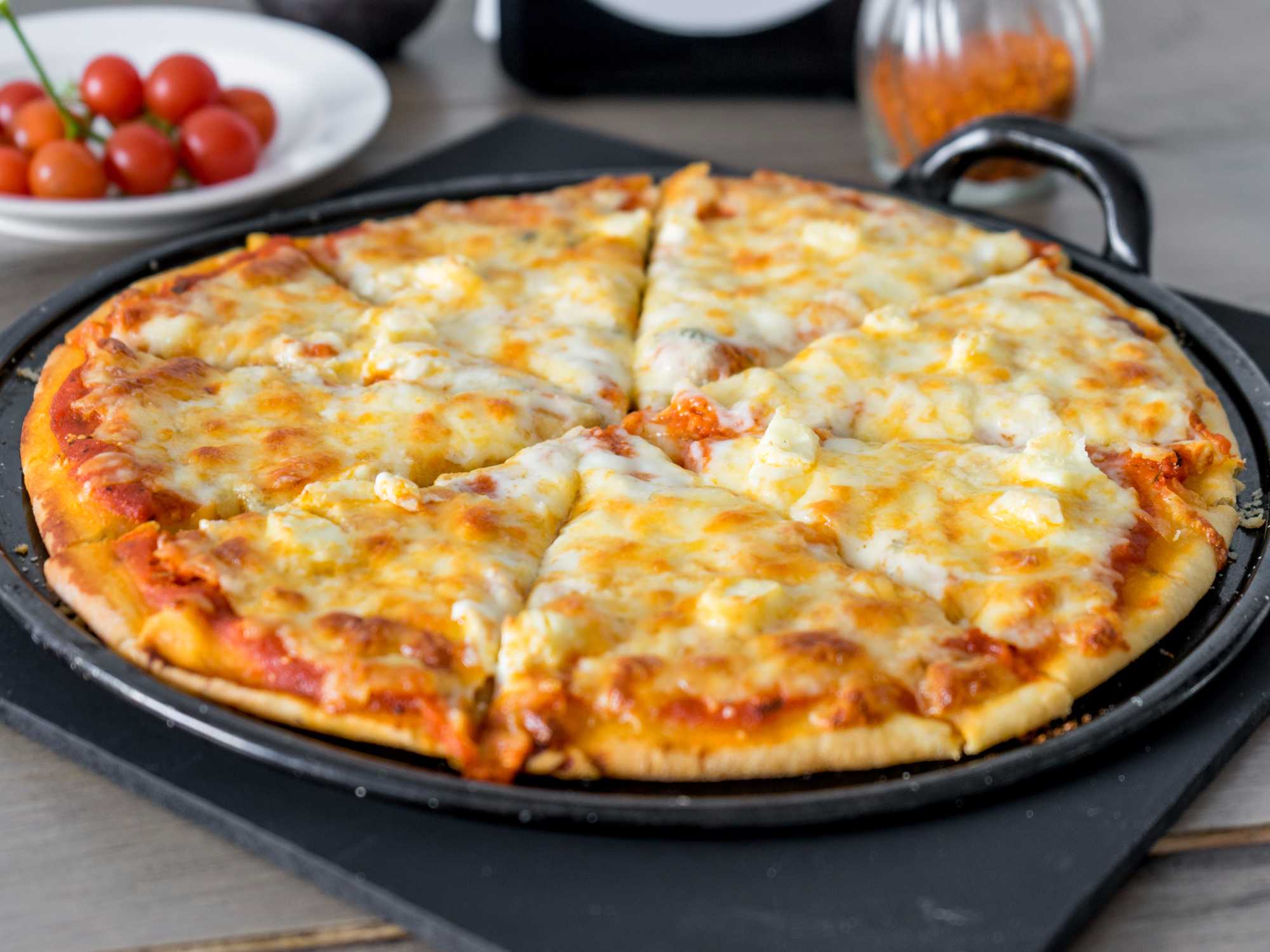 Pizza 4 Quesos