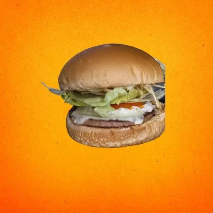 Pão de hambúrguer, hambúrguer, ketchup, mostarda, maionese, batata palha, queijo, cheddar, Catupiry, alface, tomate, bacon, calabresa, ovo.