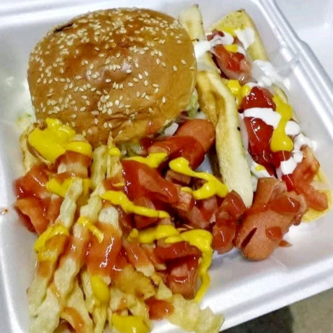 Salchiburguer.