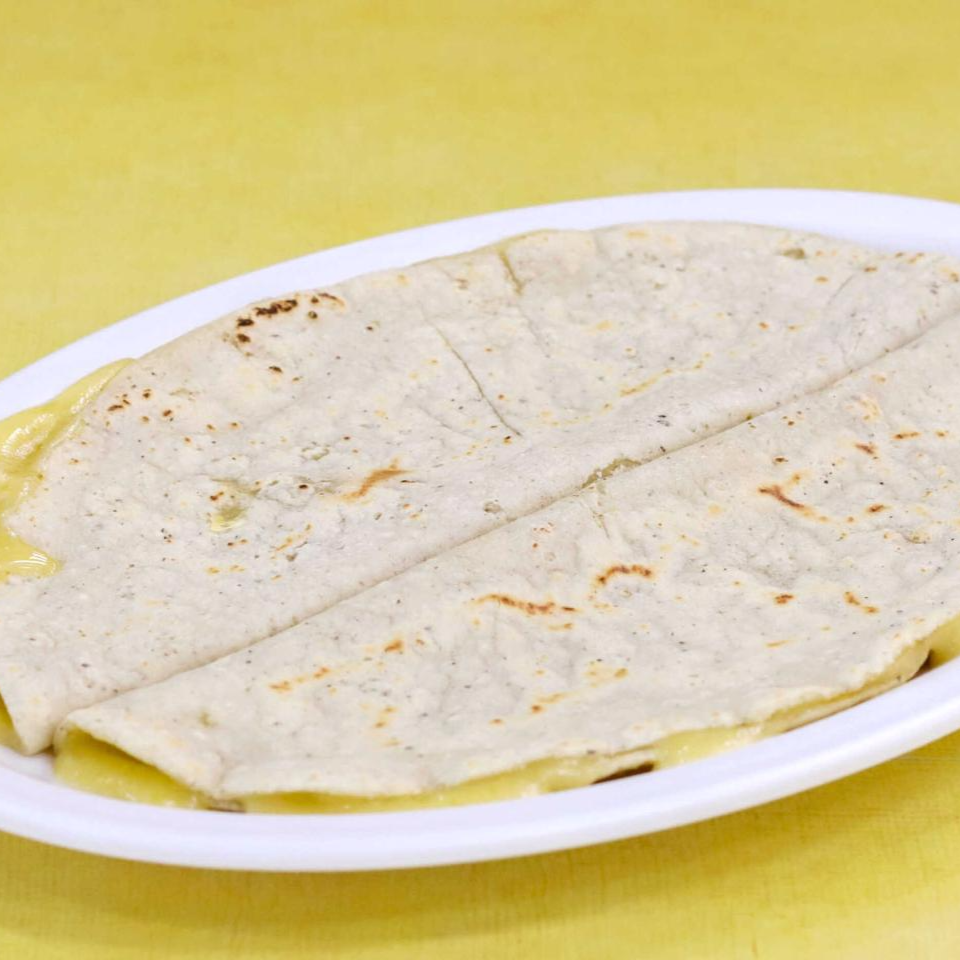 Quesadillas Gigantes (Dos)