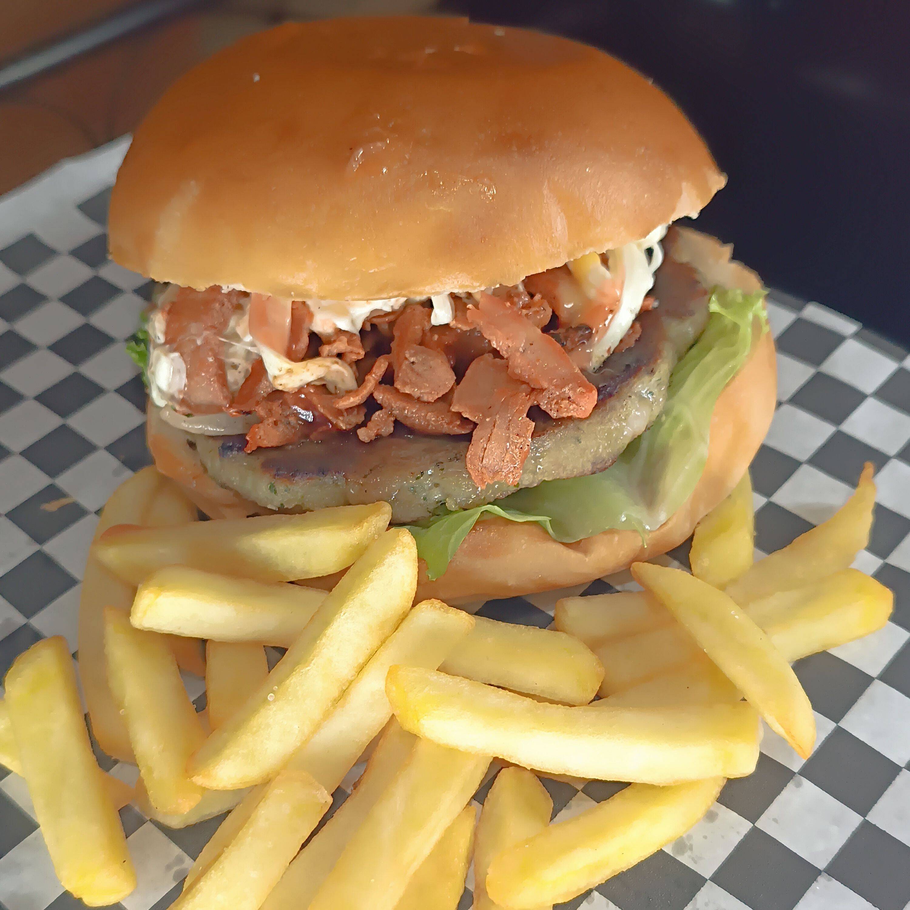 Hamburguesa 1 ing y hot dog salchichon
