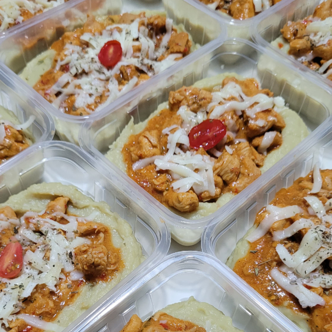 Batata doce com frango cremoso .