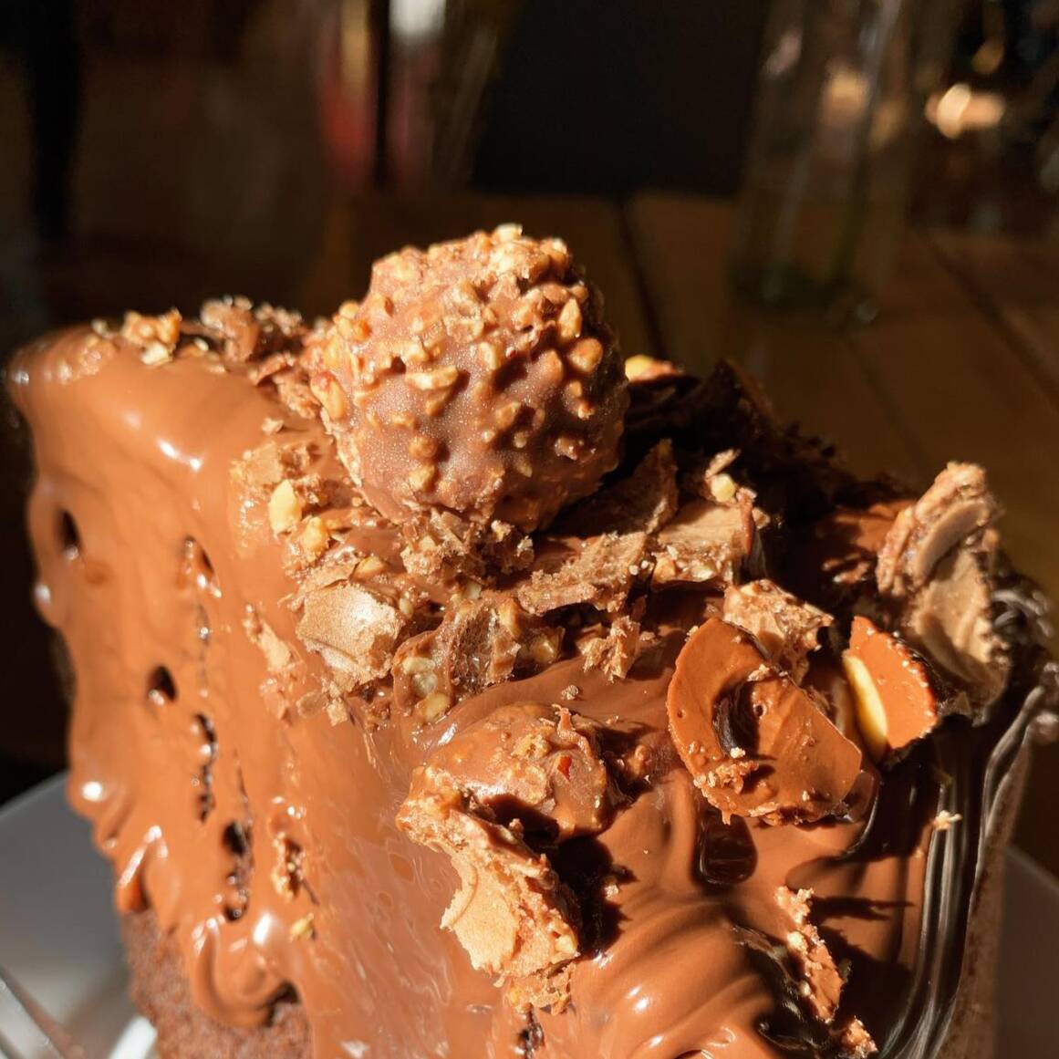 Rebanada de Pastel de 3 Leches Ferrero