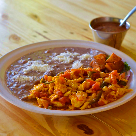 Huevos a la Mexicana