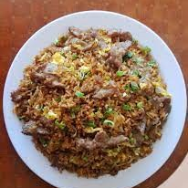 Arroz con Carne de Res