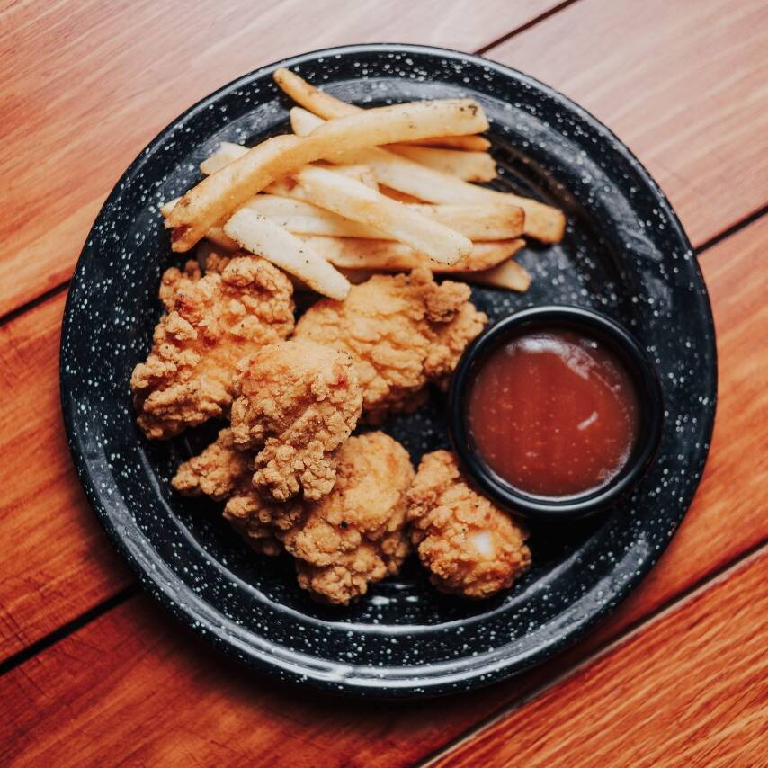 Boneless & Chips