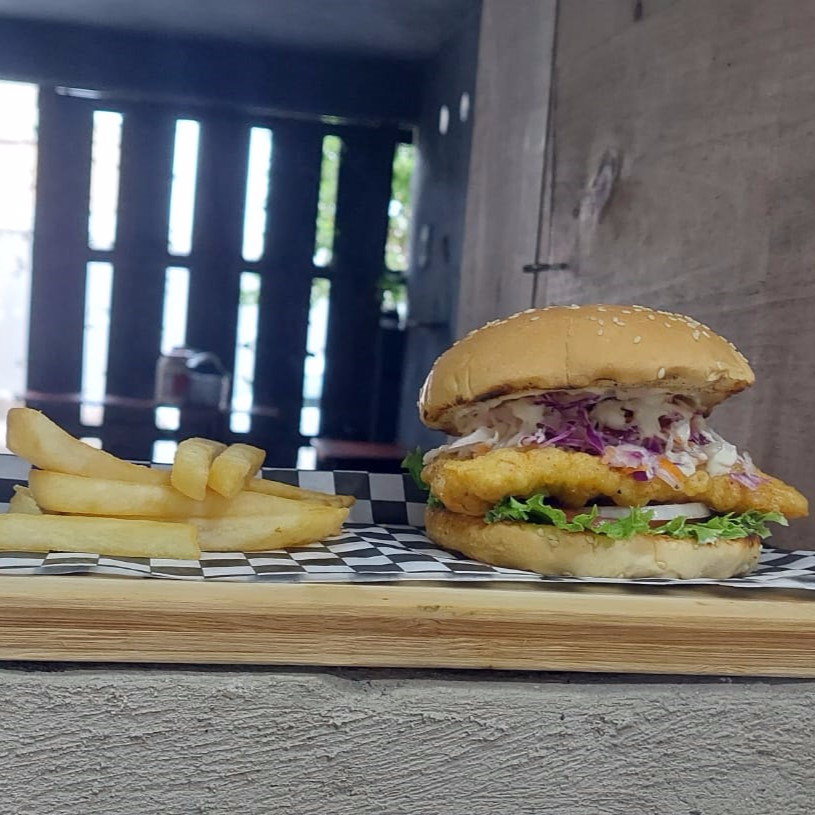 Combo - Hamburguesa Pollo Crunchy + Papas