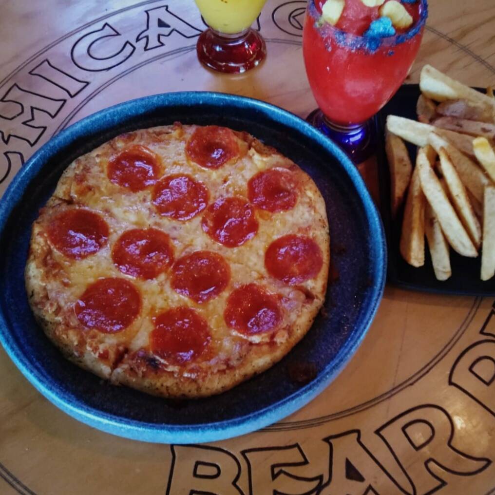 Con Pizza