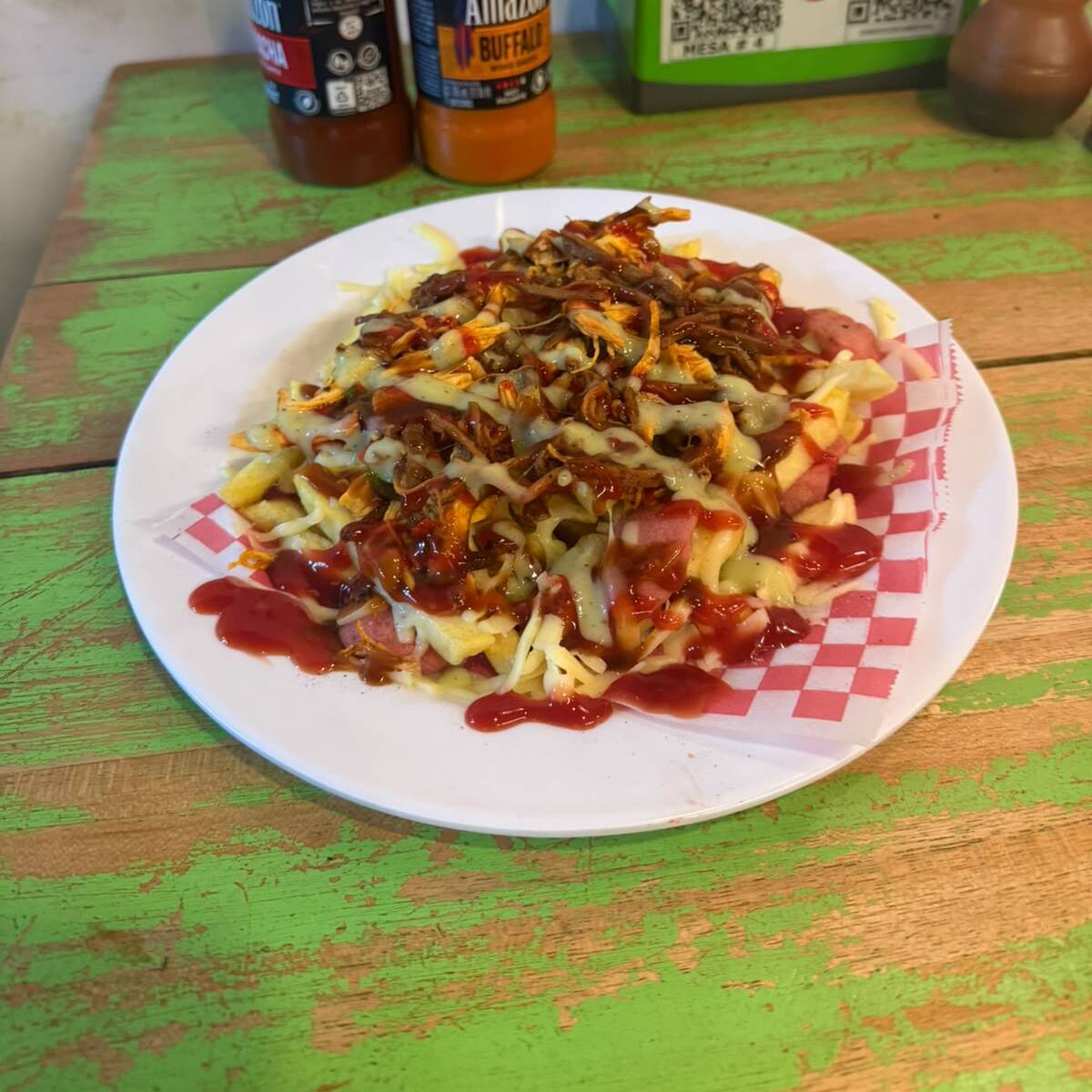 Salchipapa con pollo