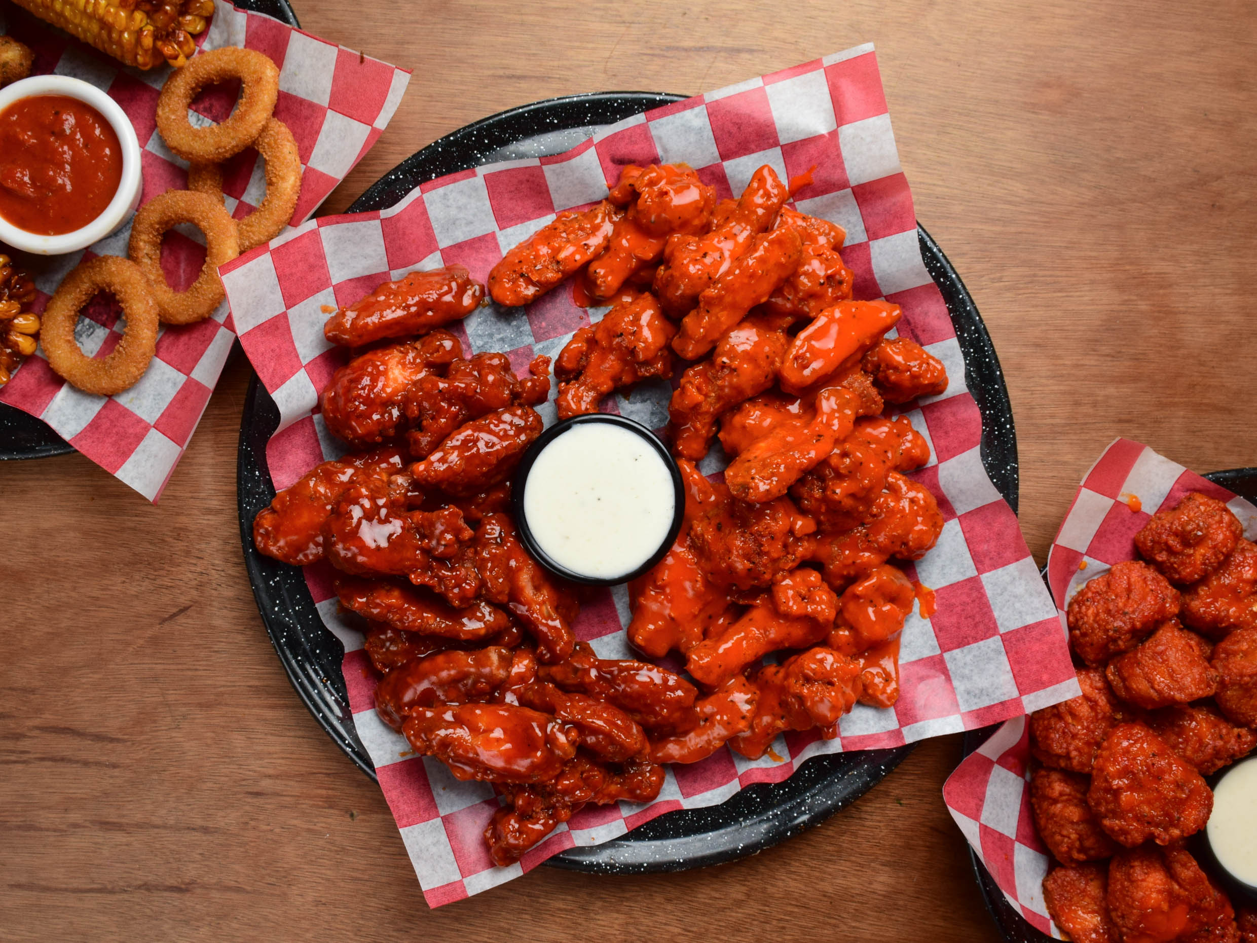 CROS WINGS ( GRAL CEPEDA)